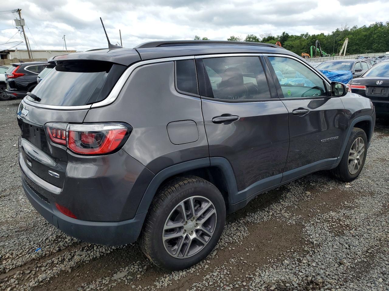 2020 Jeep Compass Latitude - Фото 3
