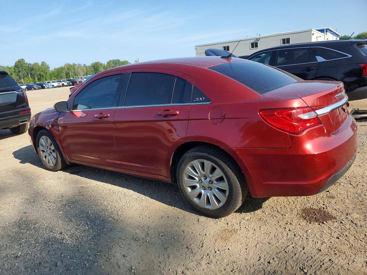 2013 Chrysler 200 Lx - Image 2