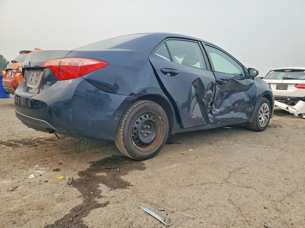 2019 Toyota Corolla Le - Фото 3