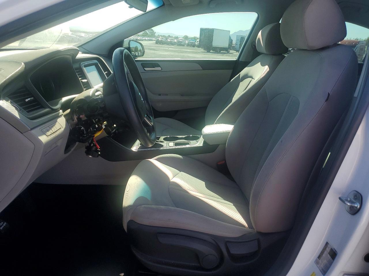 2018 Hyundai Sonata Se - Фото 7
