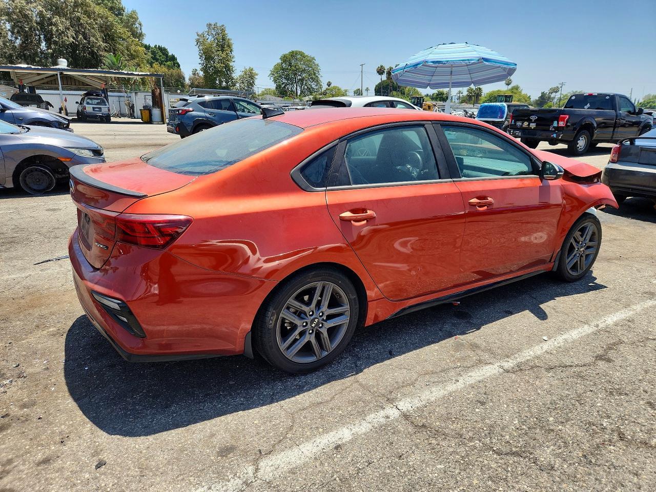 2020 Kia Forte Gt Line - Фото 3