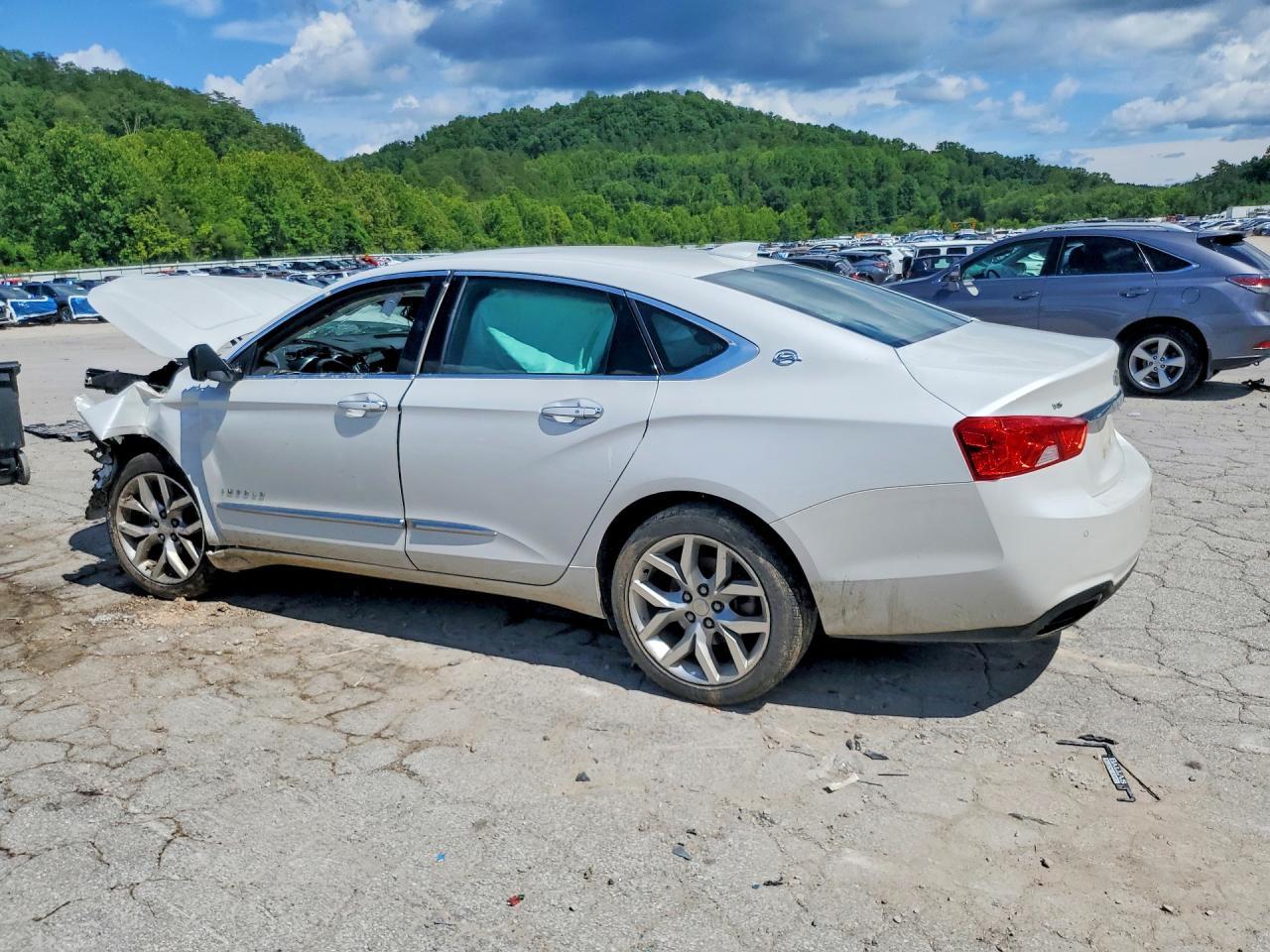 2017 Chevrolet Impala Premier - Image 2