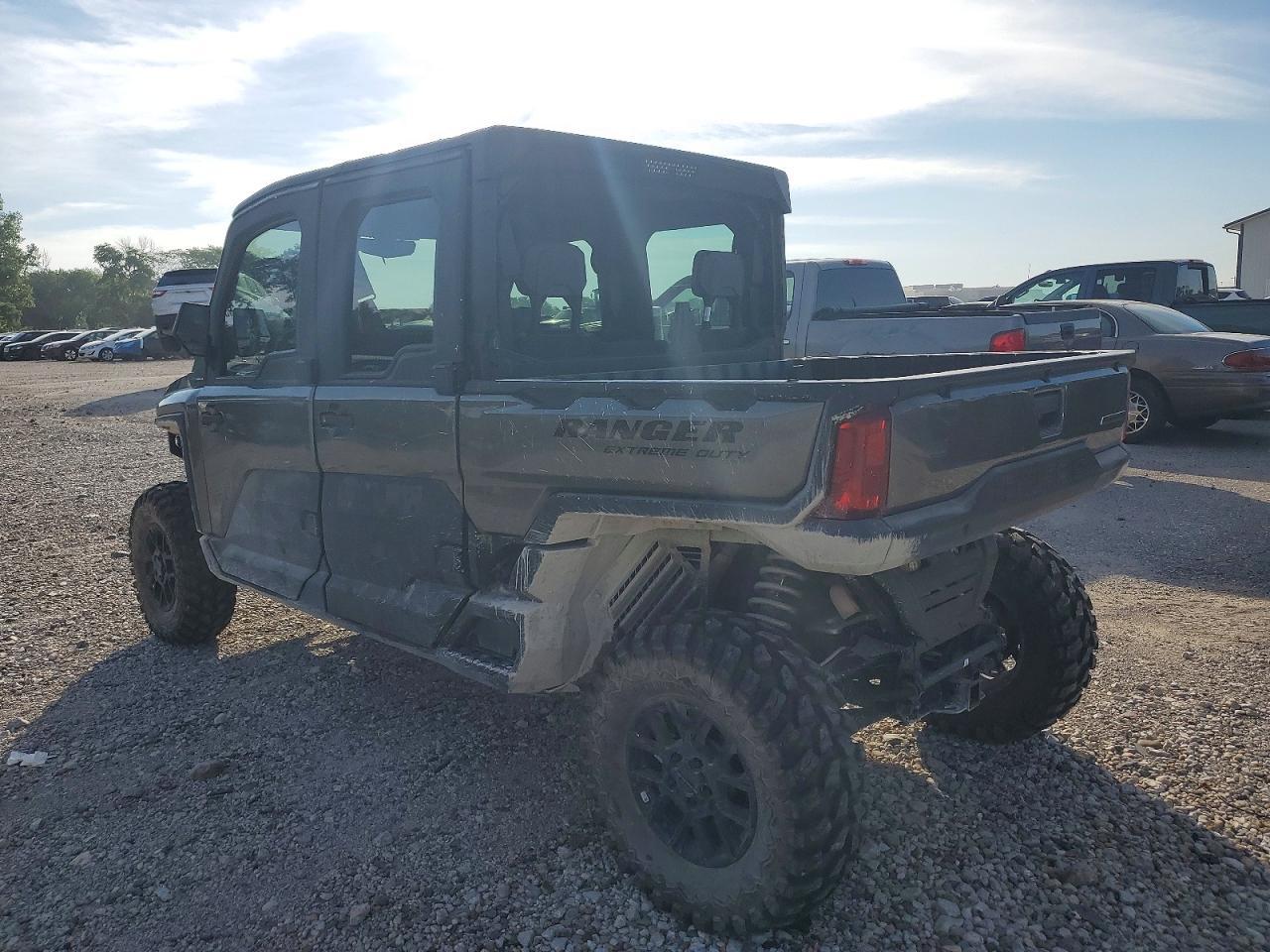 2025 Polaris Ranger 1000 Utility Vehicle - Фото 3