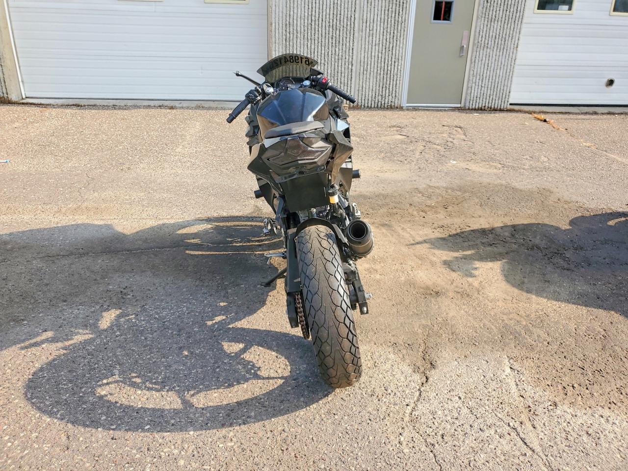 2021 Kawasaki Ex400 - Image 4