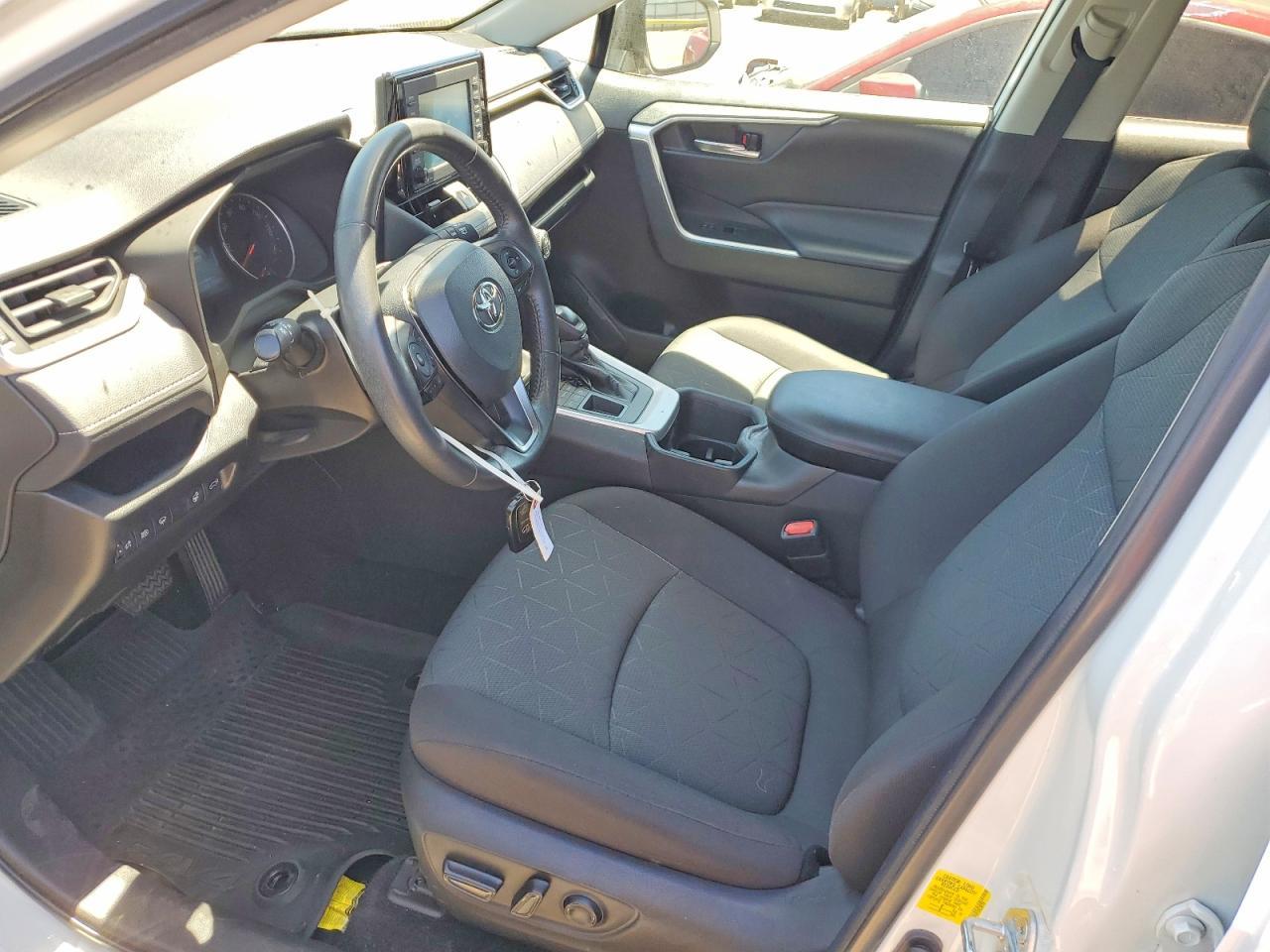 2022 Toyota Rav4 Xle - Image 7