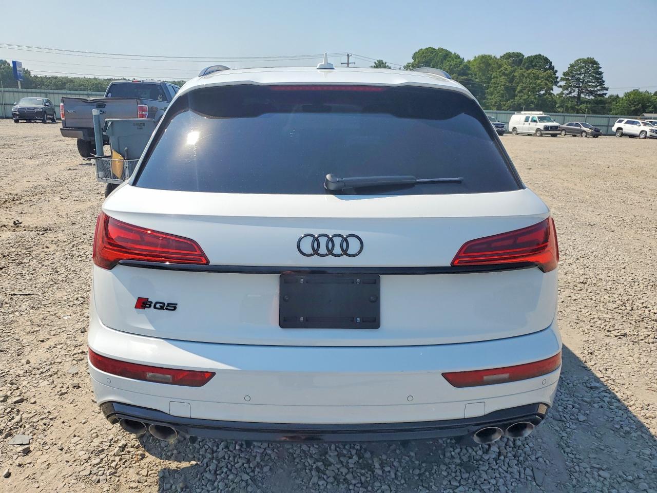 2025 Audi Sq5 Premium Plus - Фото 6