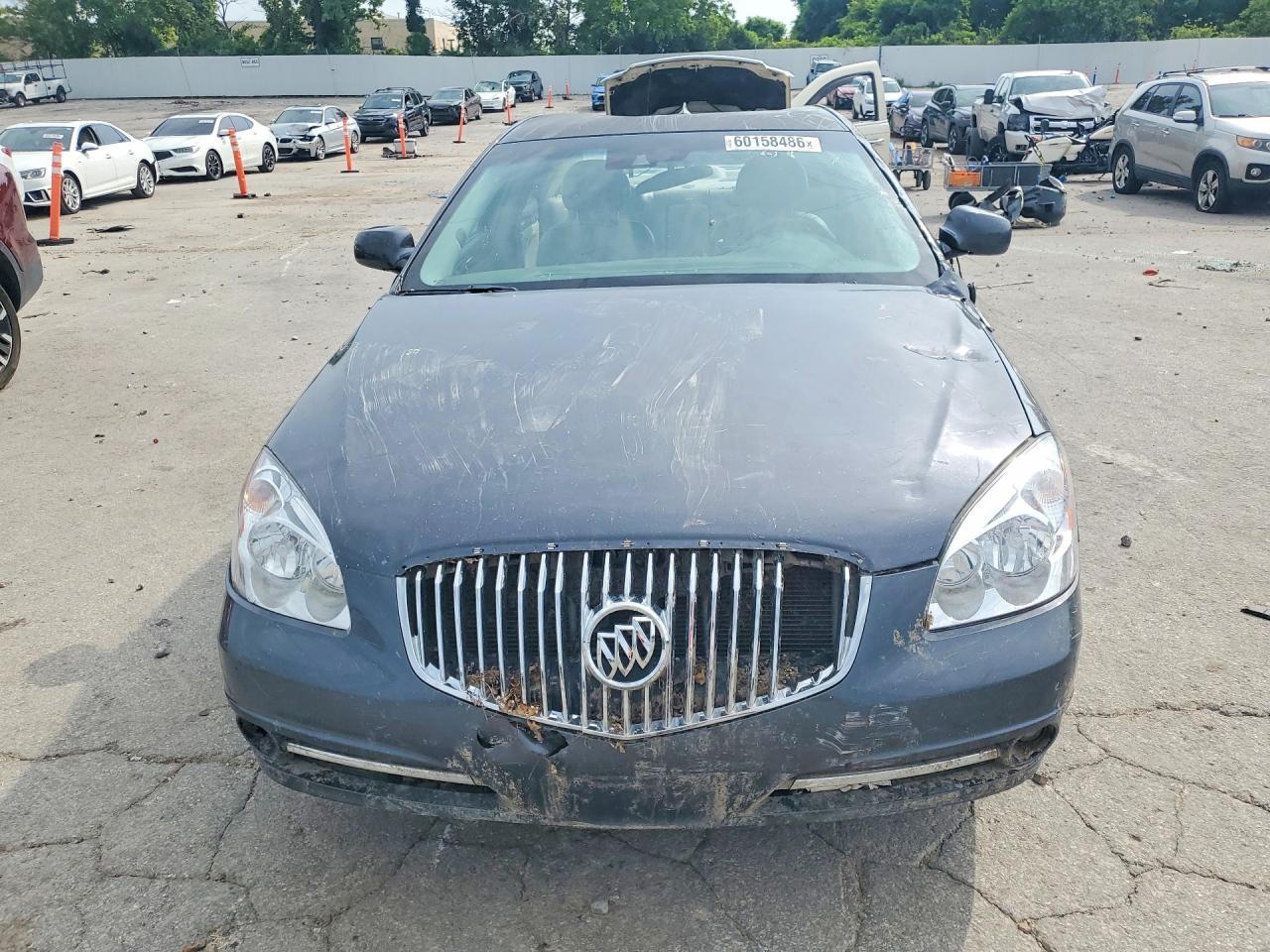 2011 Buick Lucerne Cxl - Image 5