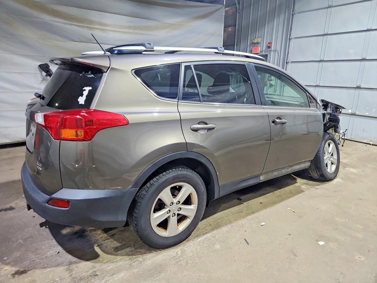 2013 Toyota Rav4 Xle - Фото 3