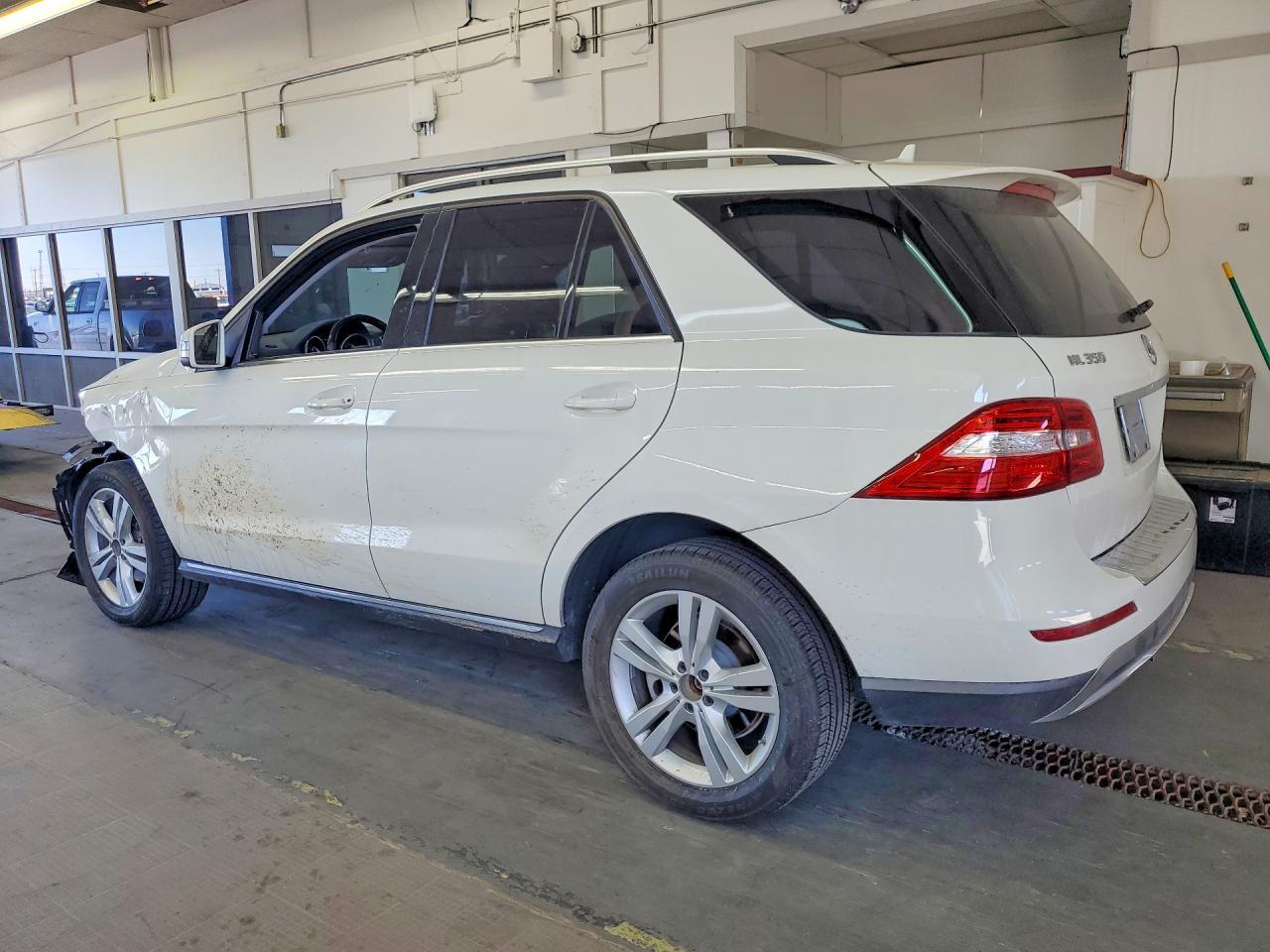 2013 Mercedes-Benz Ml 350 Bluetec - Фото 2