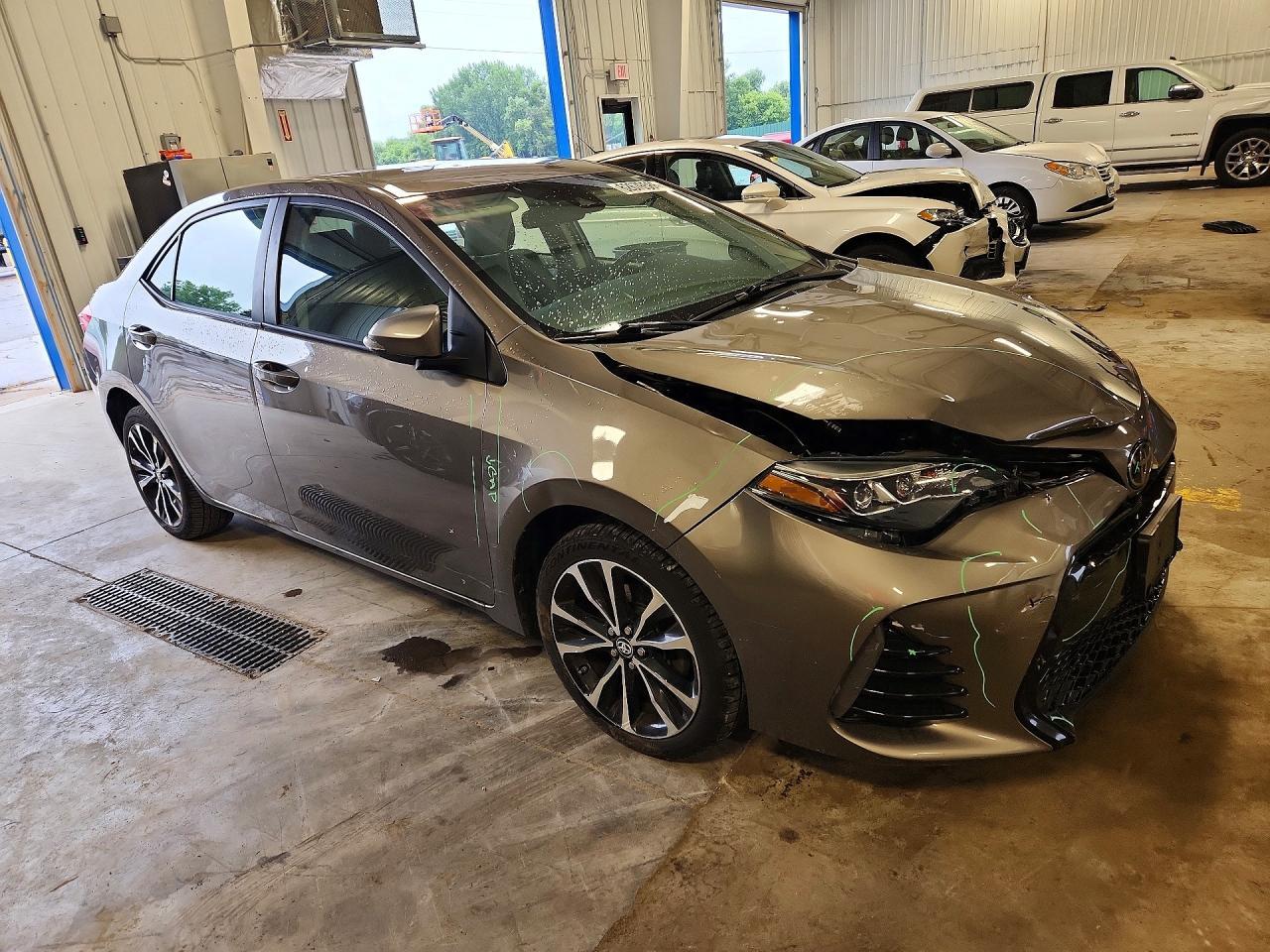 2017 Toyota Corolla Se - Фото 4