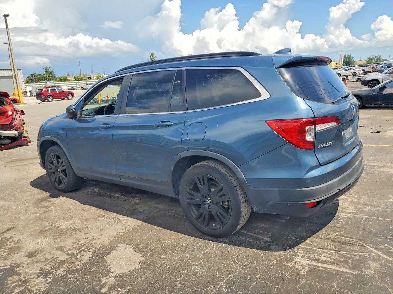 2021 Honda Pilot Se - Фото 2