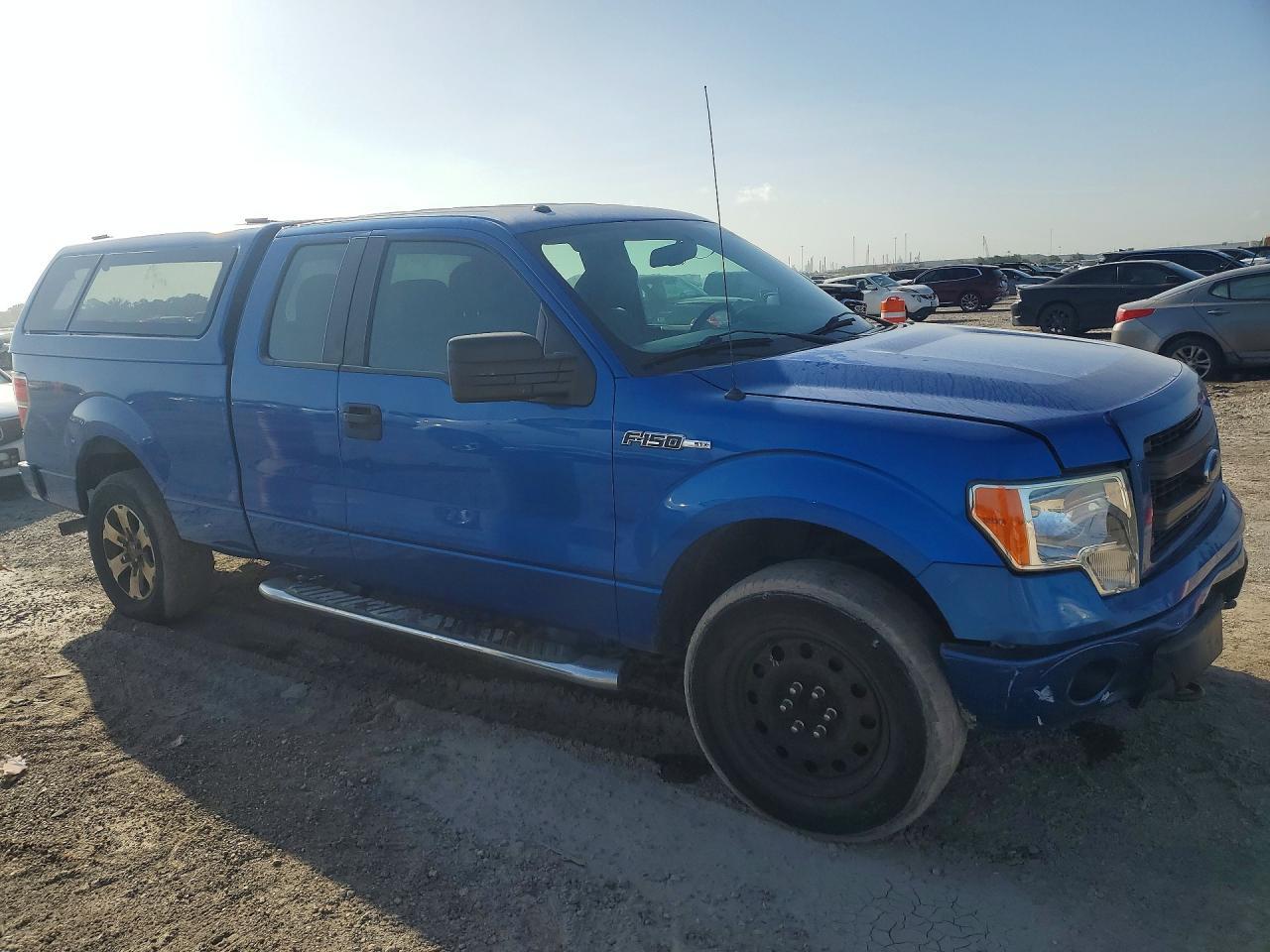 2013 Ford F150 Super Cab - Image 4