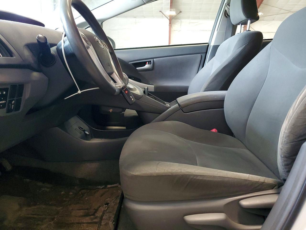 2010 Toyota Prius Ii - Фото 7
