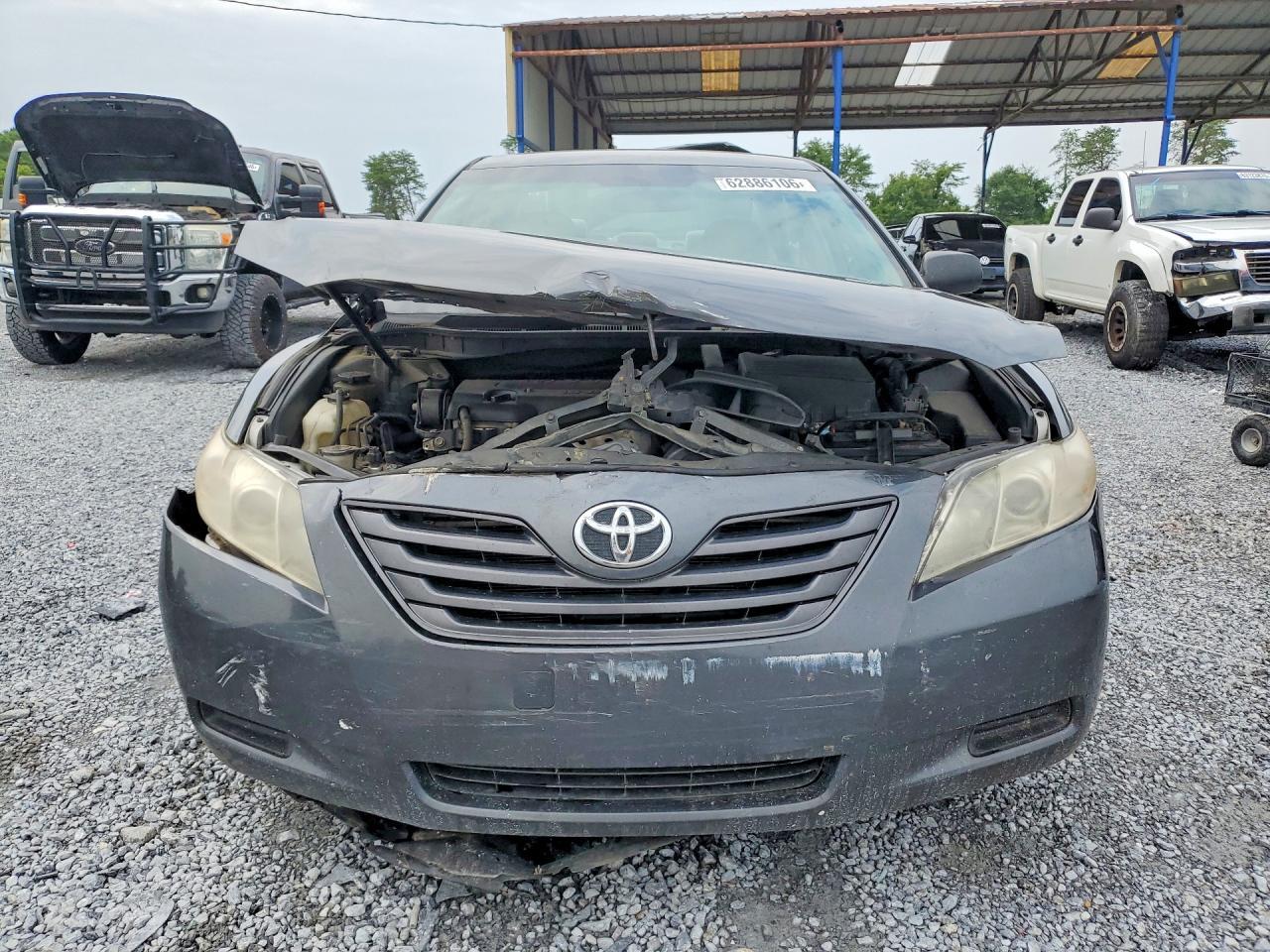 2009 Toyota Camry Le - Фото 5