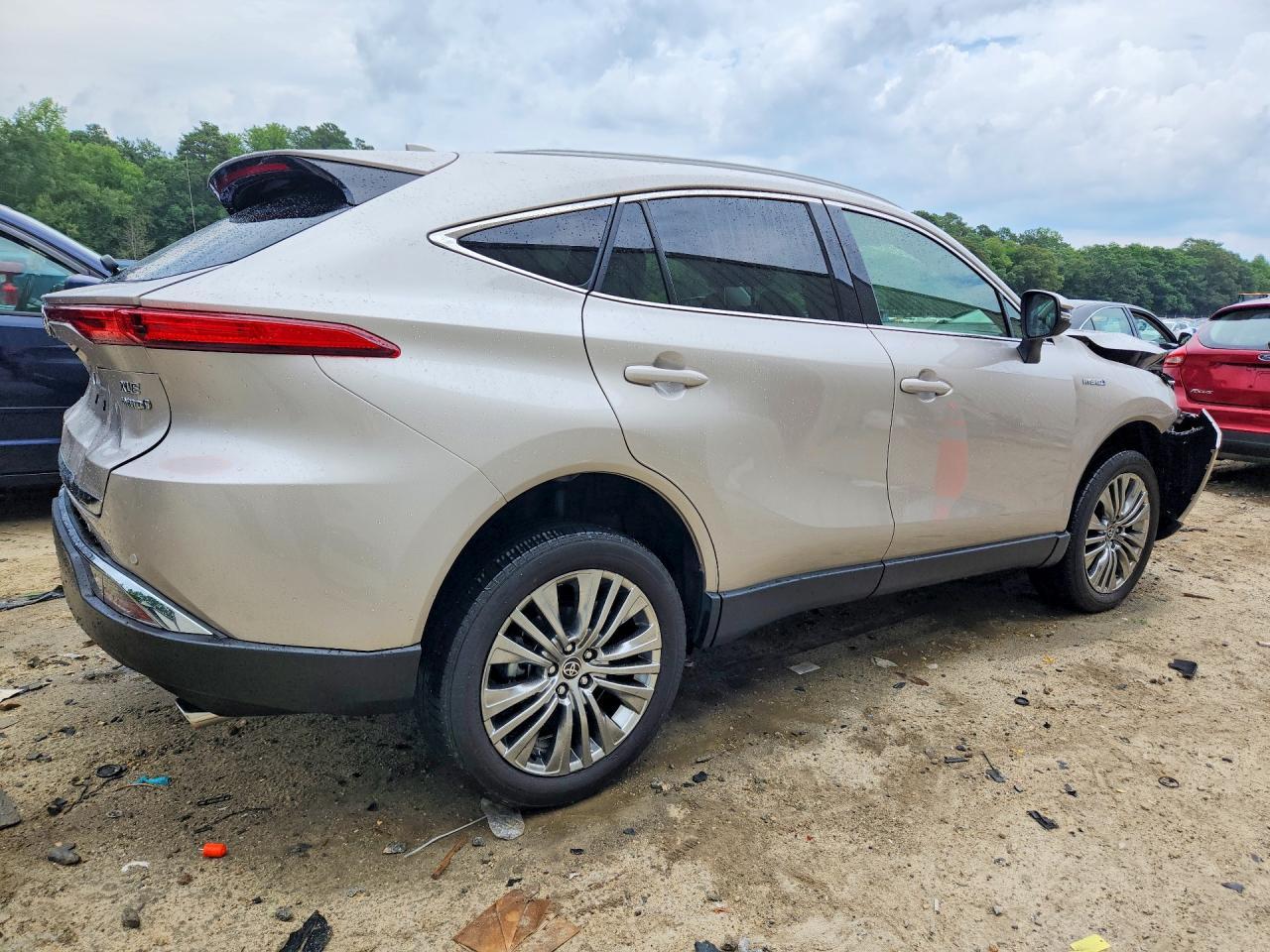 2021 Toyota Venza Xle - Фото 3
