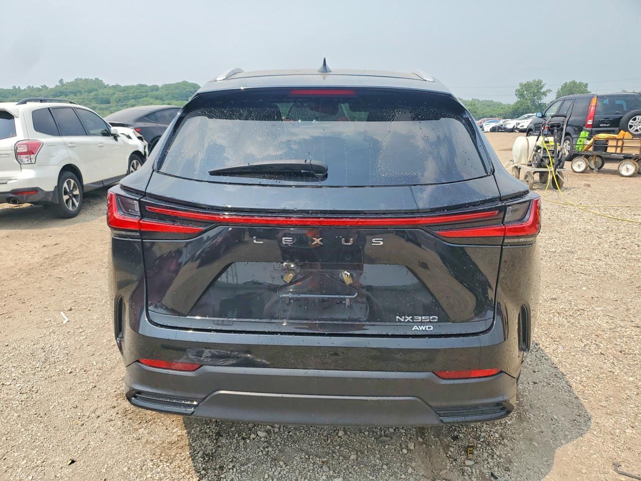 2022 Lexus Nx 350 - Image 6