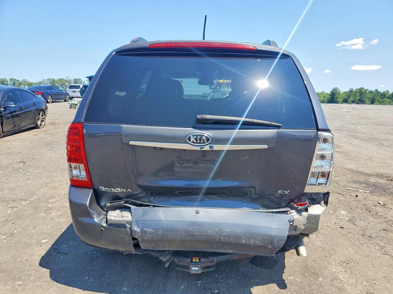 2012 Kia Sedona Ex - Image 6