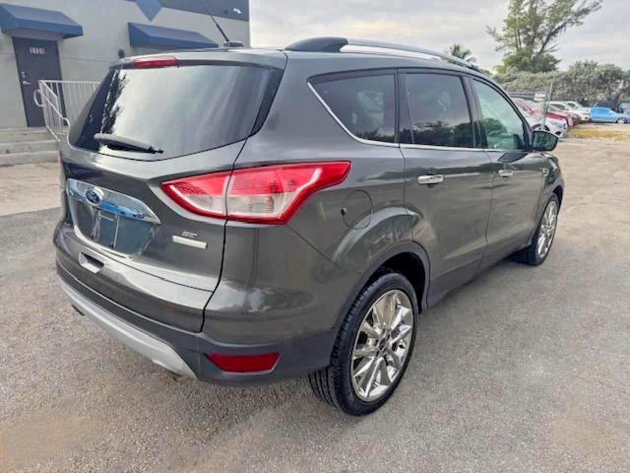 2016 Ford Escape Se - Фото 3