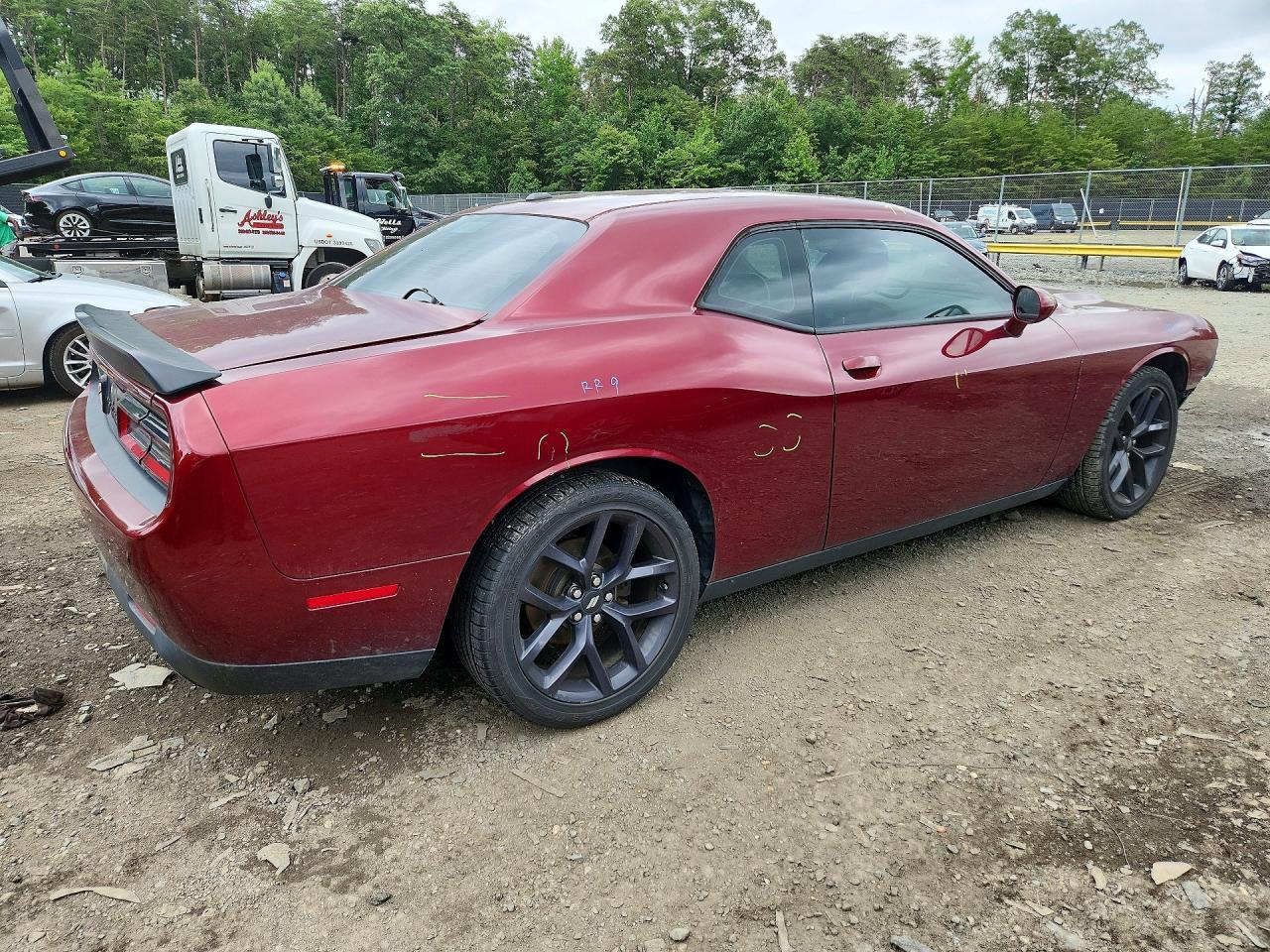 2020 Dodge Challenger Sxt - Фото 3
