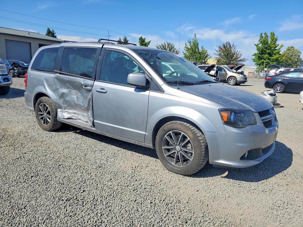 2019 Dodge Grand Caravan Gt - Фото 4