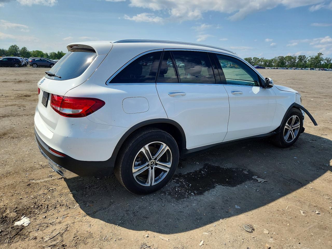 2019 Mercedes-Benz Glc 300 - Фото 3