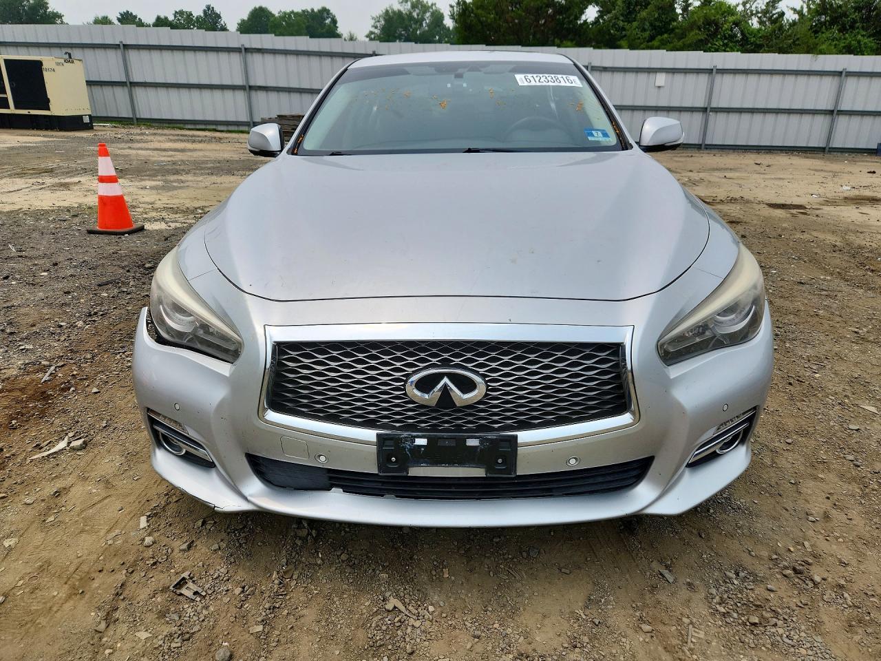 2014 Infiniti Q50 Premium - Image 5