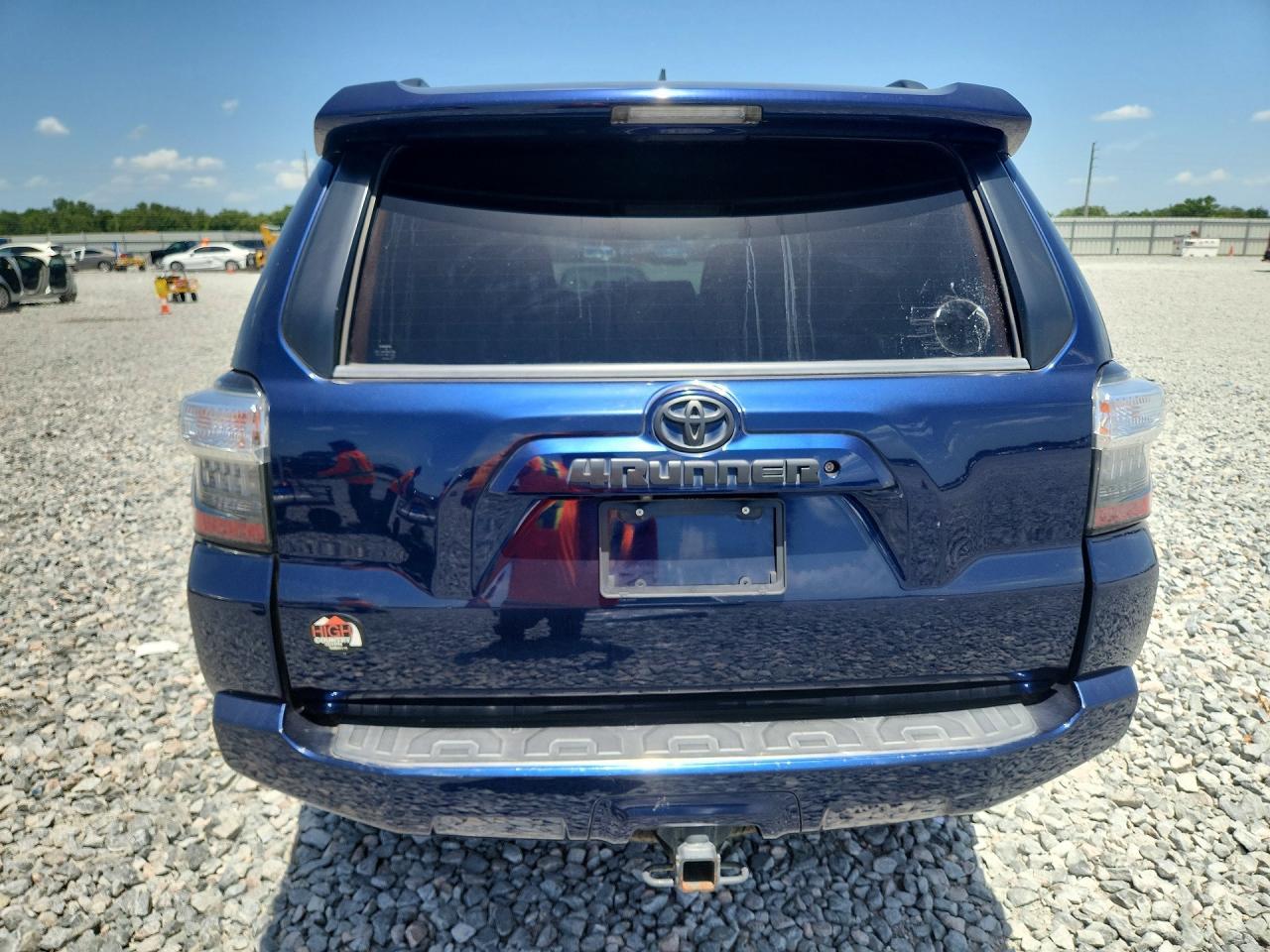 2019 Toyota 4Runner Sr5 - Image 6