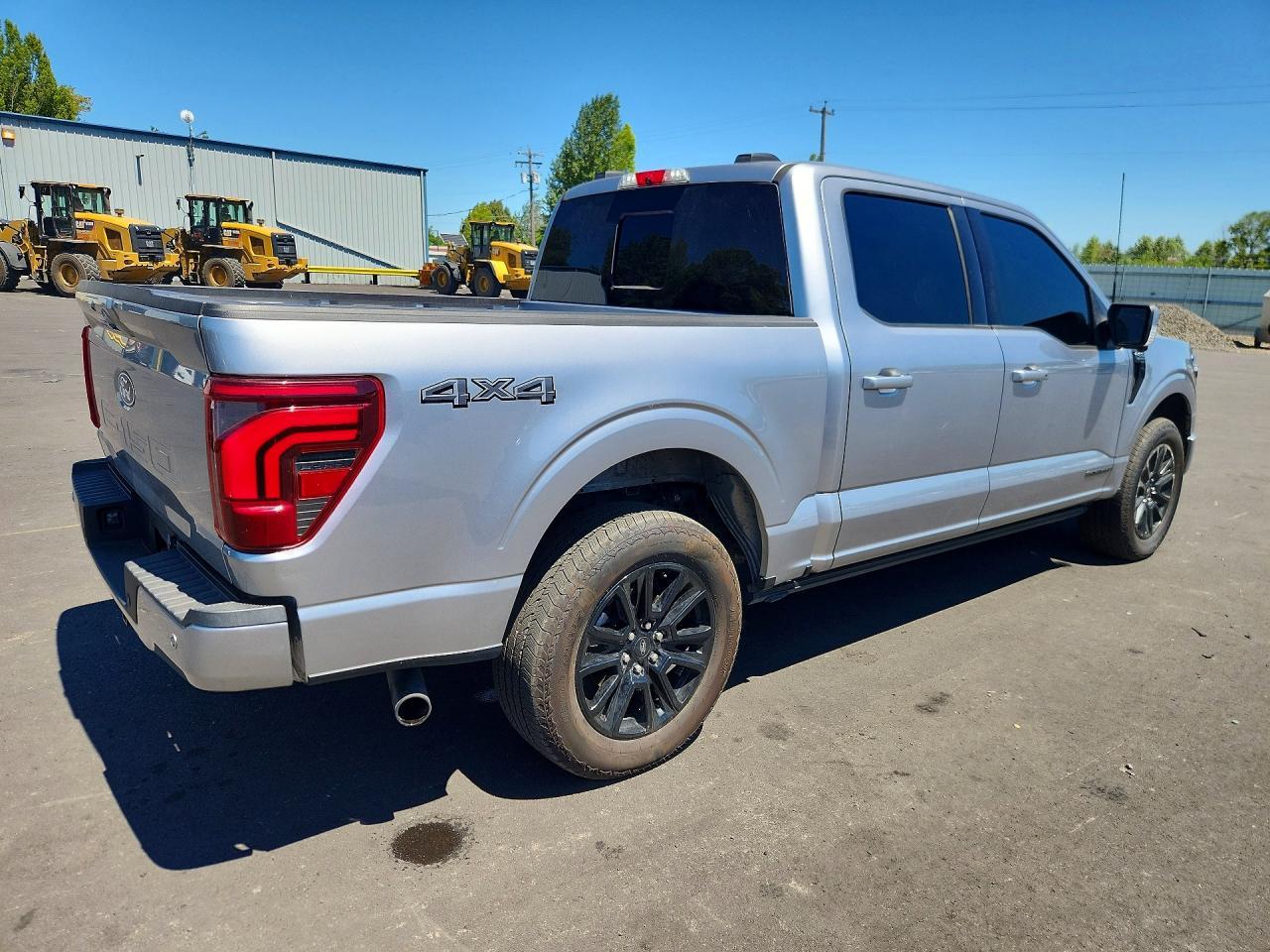 2024 Ford F150 Platinum - Фото 3