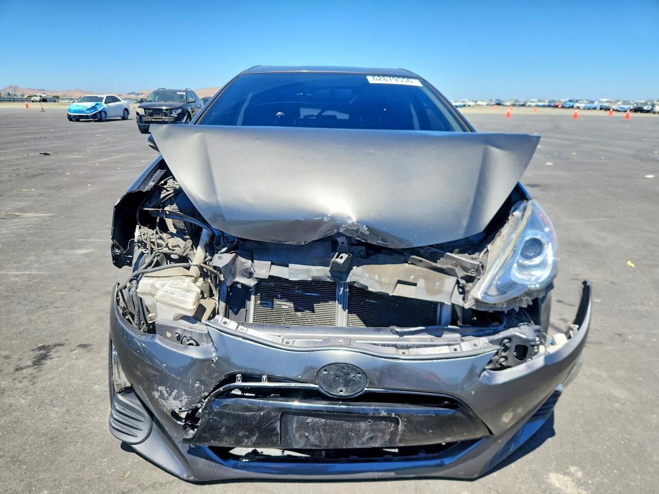 2016 Toyota Prius C Two - Фото 5