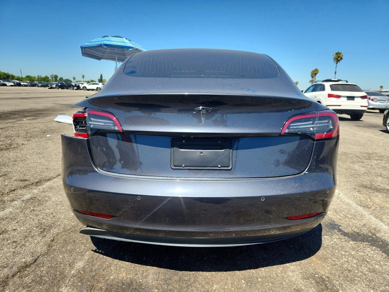 2019 Tesla Model 3 - Фото 6