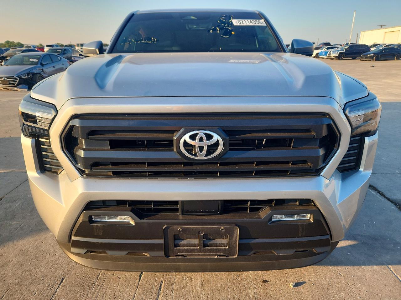 2025 Toyota Tacoma Sr5 - Image 5