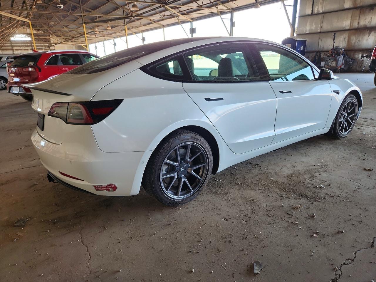 2021 Tesla Model 3 Long Range - Фото 3