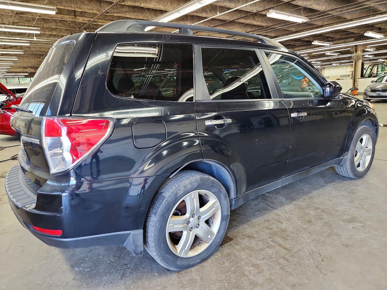 2010 Subaru Forester 2.5X Premium - Фото 3