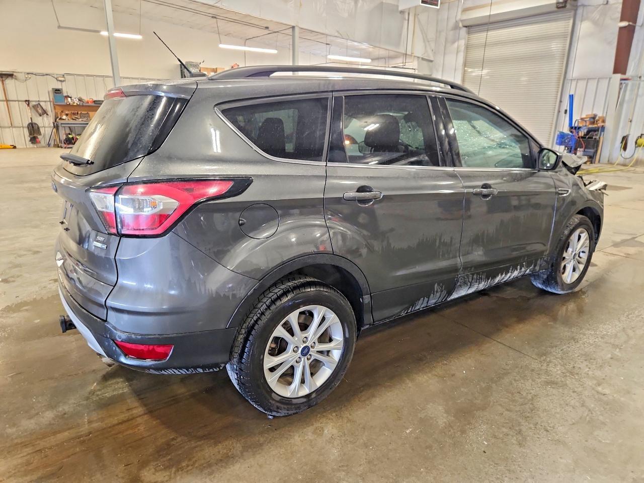 2017 Ford Escape Se - Фото 3