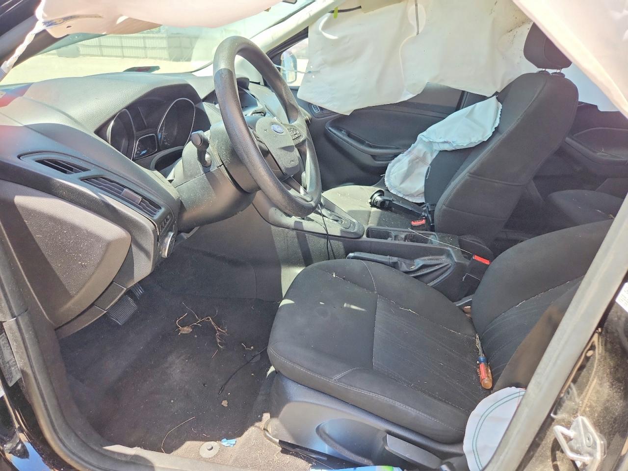 2017 Ford Focus S - Image 7