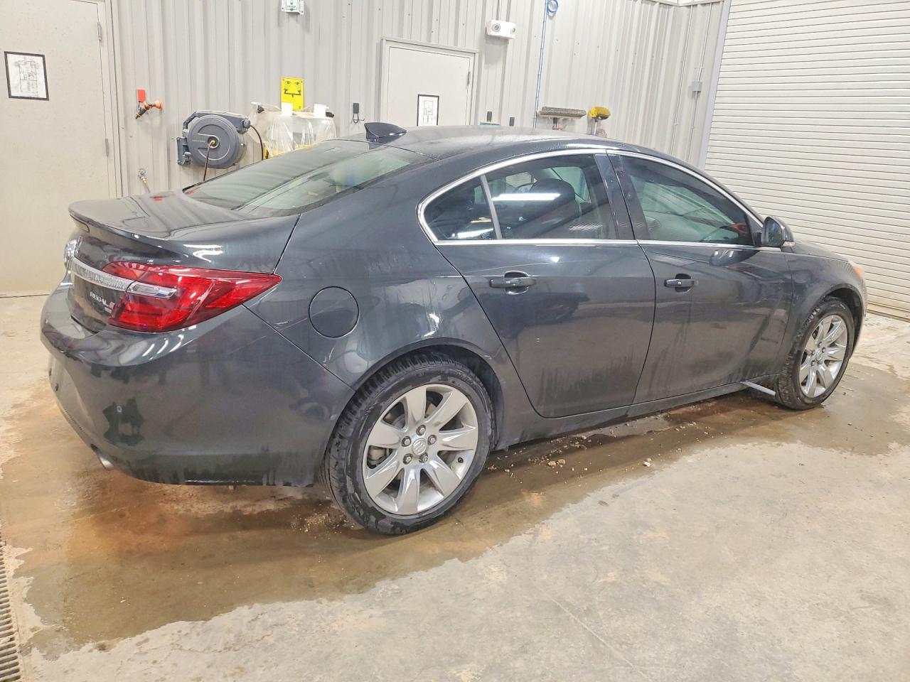 2015 Buick Regal Premium - Image 3