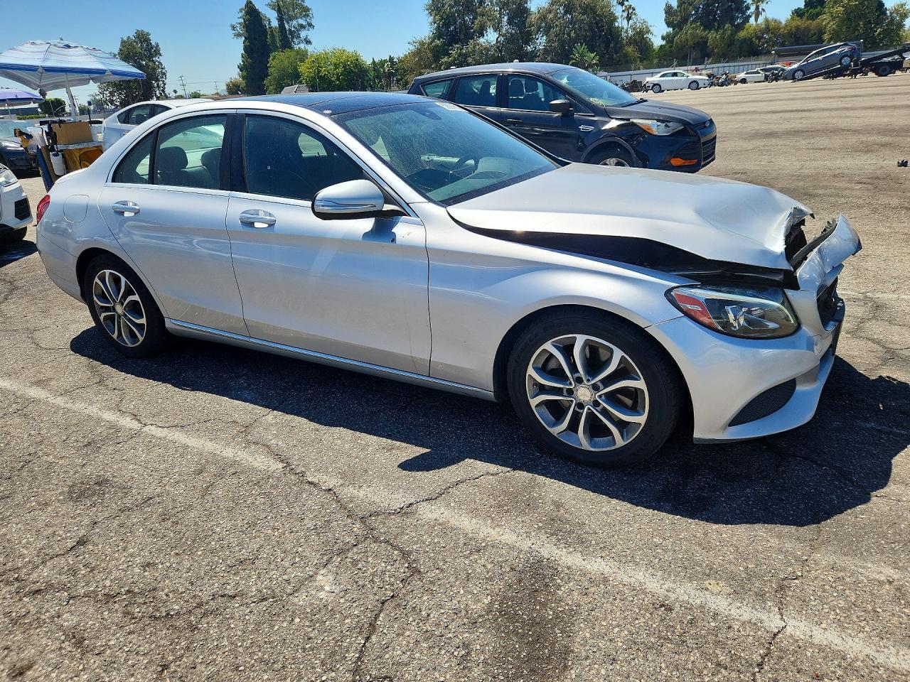 2015 Mercedes-Benz C - Фото 4