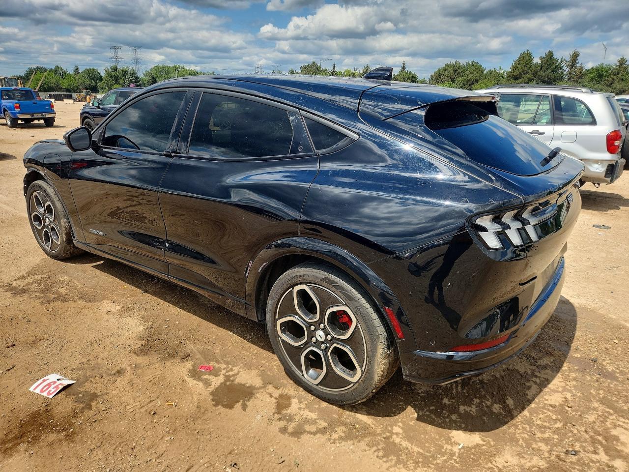 2023 Ford Mustang Mach-E Gt - Фото 2