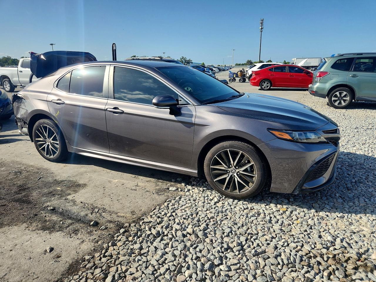 2024 Toyota Camry Se - Image 4