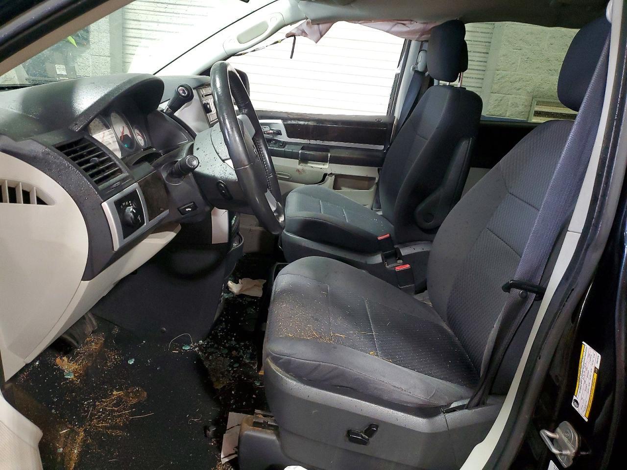 2010 Dodge Grand Caravan Sxt - Image 7