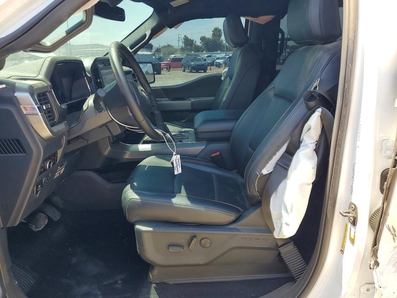 2025 Ford F150 Lariat - Фото 7