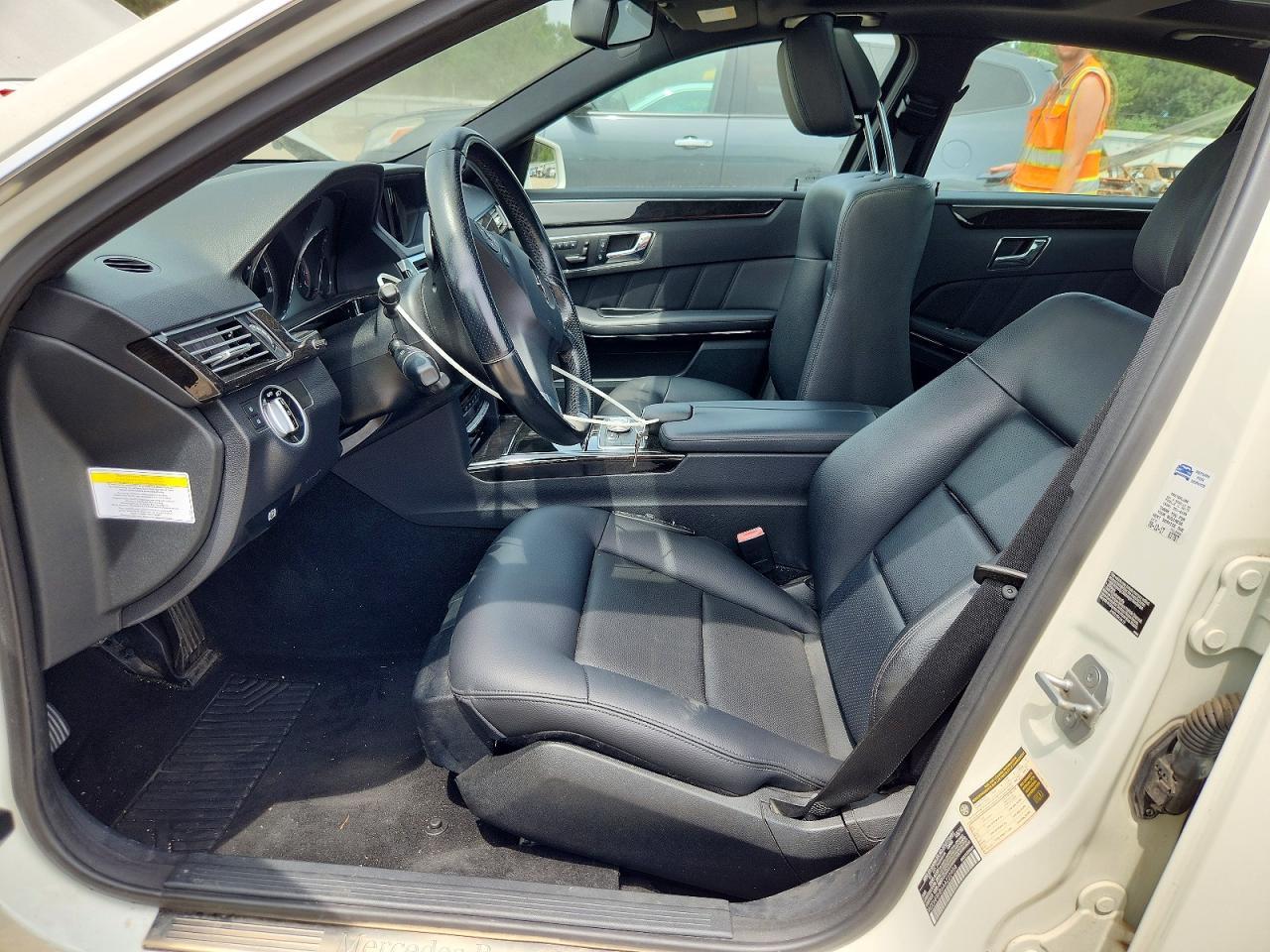 2010 Mercedes-Benz E 350 4Matic - Image 7