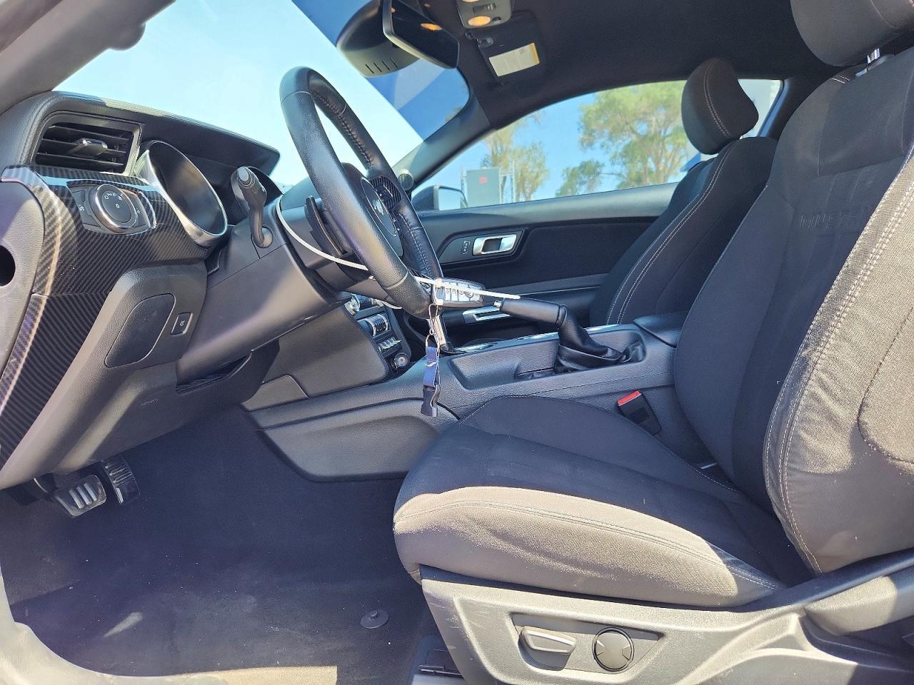 2021 Ford Mustang - Фото 7