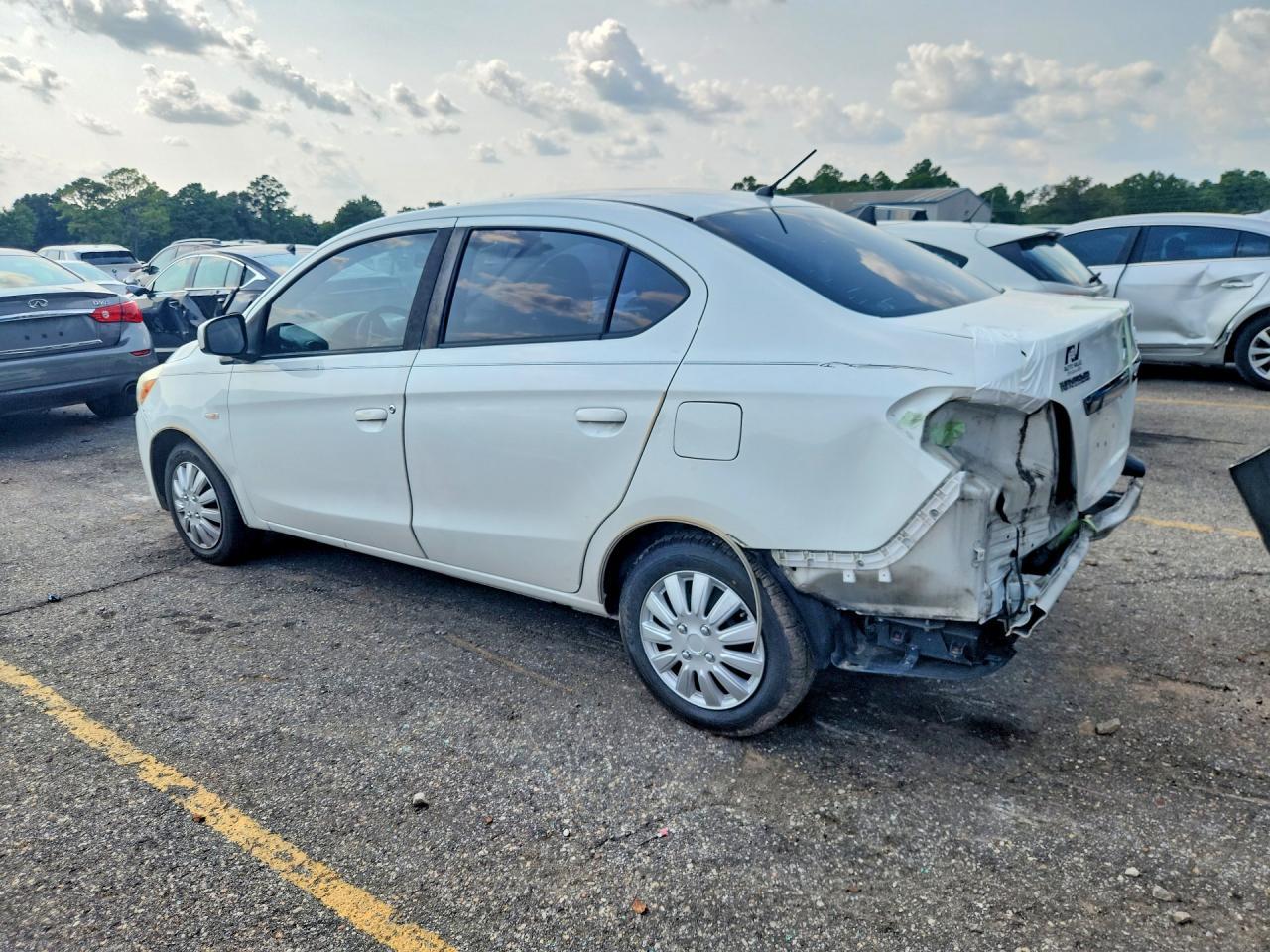 2017 Mitsubishi Mirage G4 Es - Фото 2