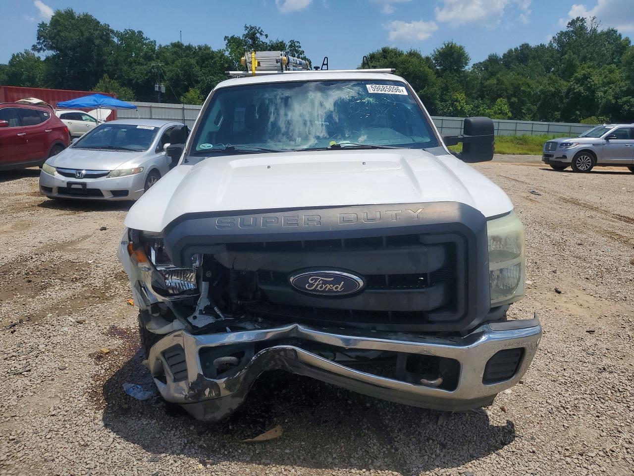 2016 Ford F250 Super Duty - Image 5