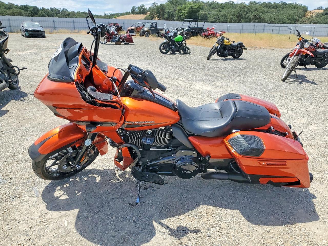 2020 Harley-Davidson Fltrxs - Image 3