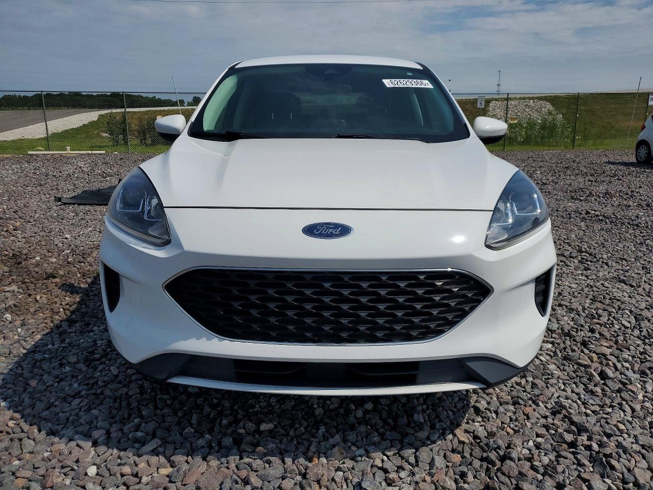2021 Ford Escape Se - Фото 5