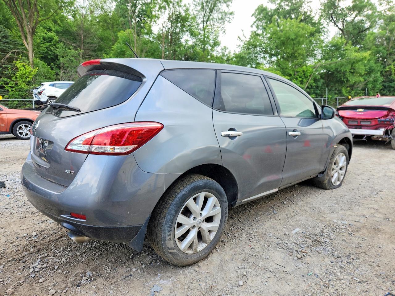 2014 Nissan Murano S - Image 3