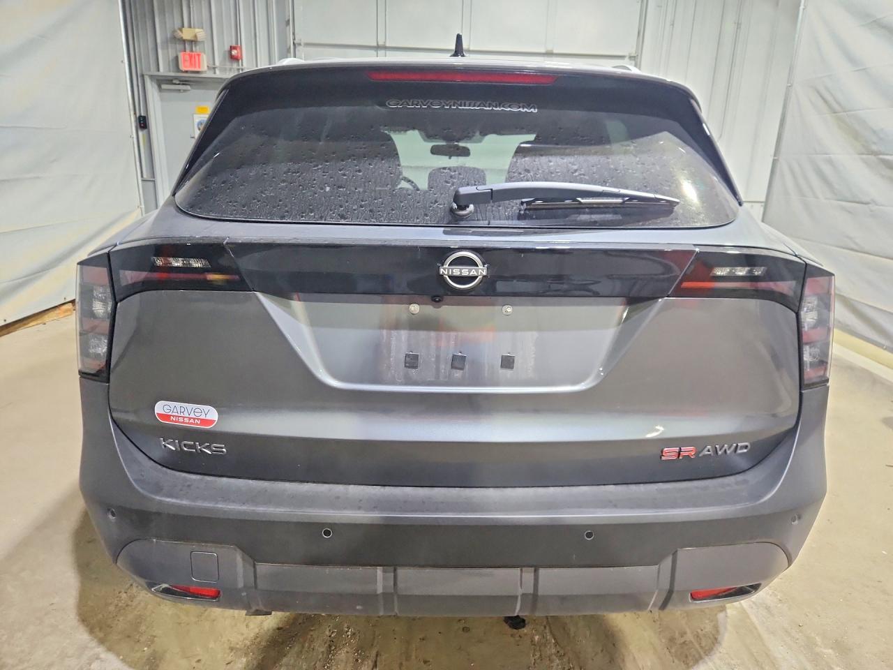 2026 Nissan Kicks Sr - Image 6