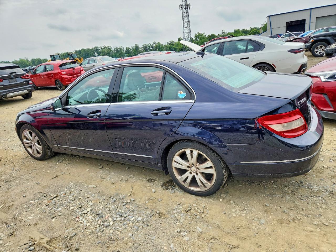 2010 Mercedes-Benz C 300 4Matic - Фото 2